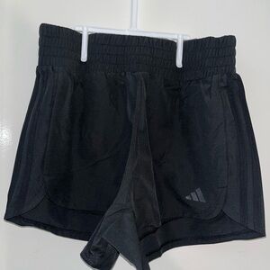 PACER TRAINING 3-STRIPES WOVEN HIGH-RISE SHORTS